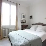 Stunning Flat With Terrasse - Trocadero Париж