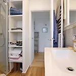 Апартаменты Stunning Flat With Terrasse - Trocadero Париж