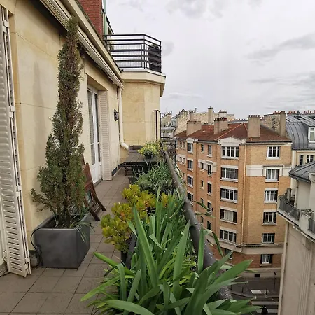 Stunning Flat With Terrasse - Trocadero Париж