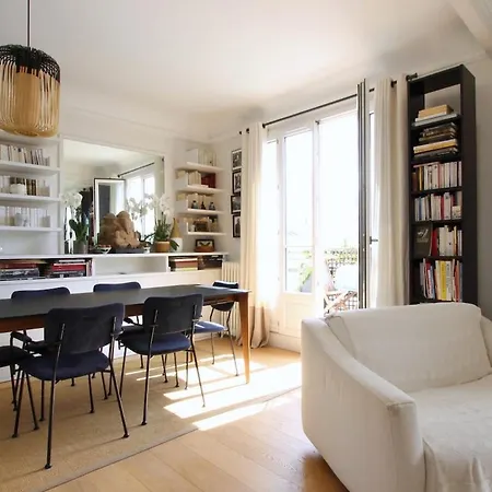 Stunning Flat With Terrasse - Trocadero * Париж